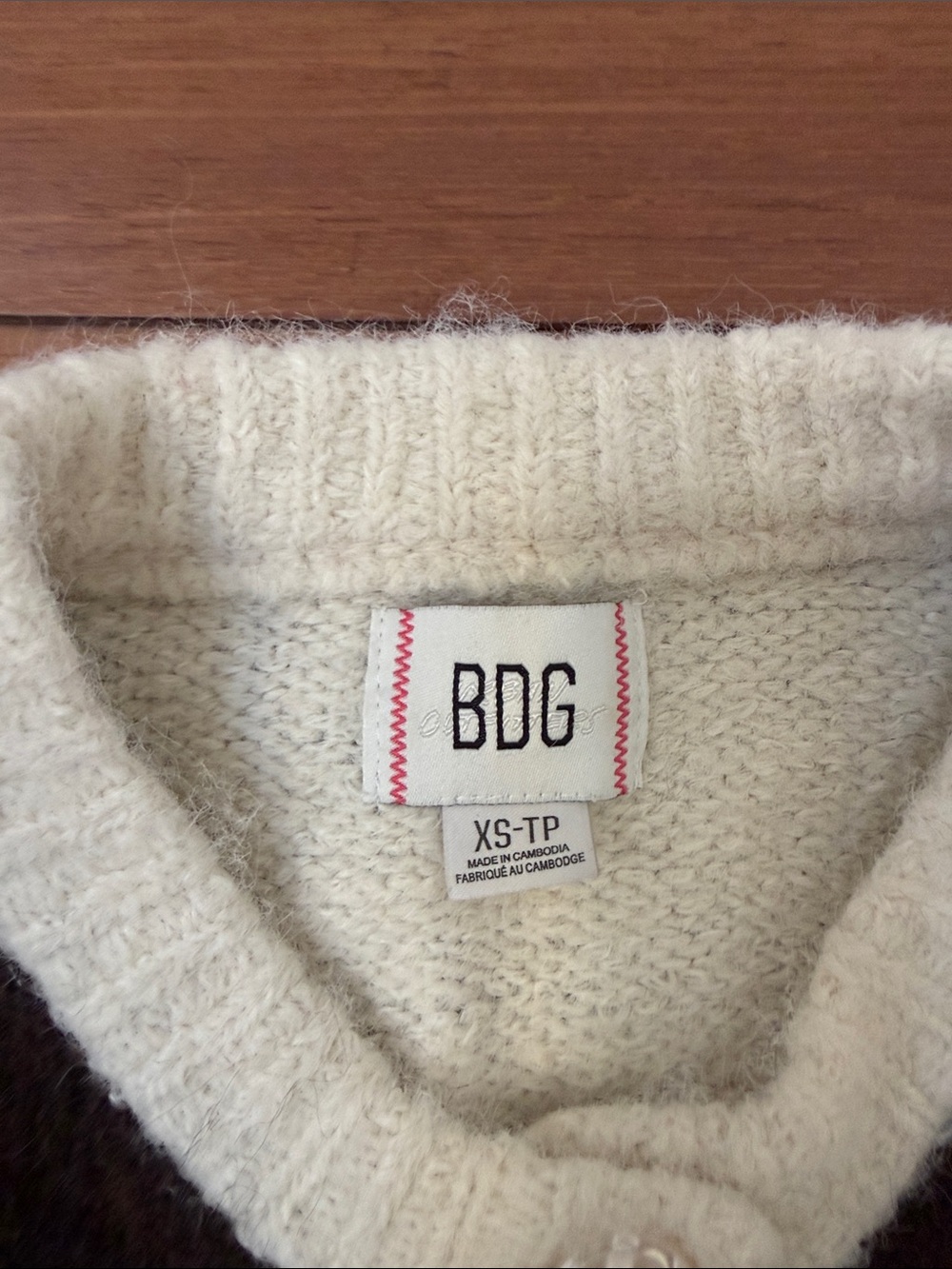 BDG Becca Cottage Printed Brushed Knit Oversized Cardigan XS - Picture 3 of 5